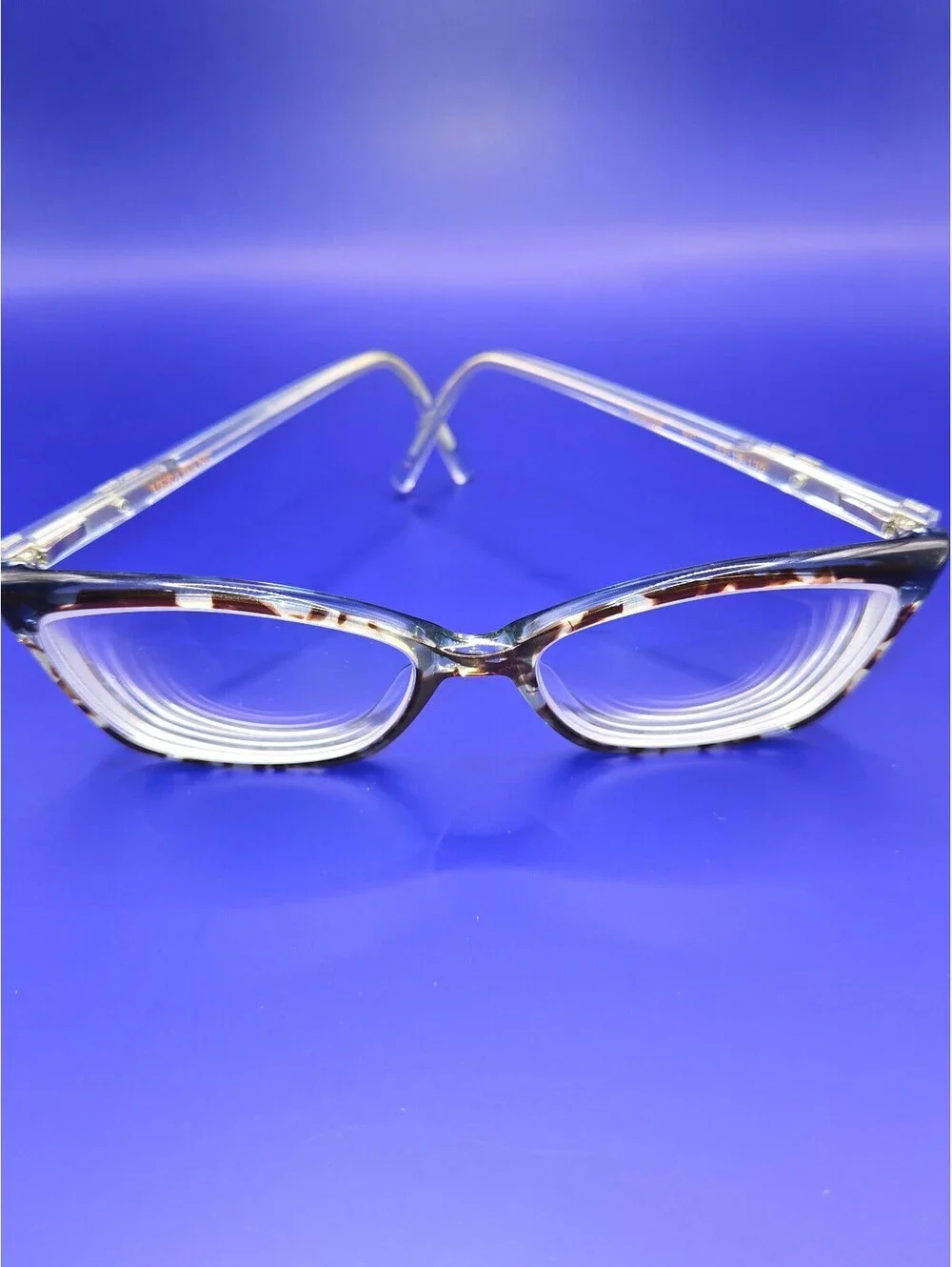 Vera Wang Transparent and Tortoiseshell Cat Eye Eyeglasses Frame 55-18-135